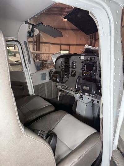 N35715 — Cessna 172I, photo 5